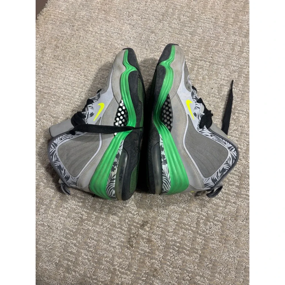 Nike‎ Little Posite Pro Kids Basketball Shoes Green Grey Yellow Size 6.5Y
